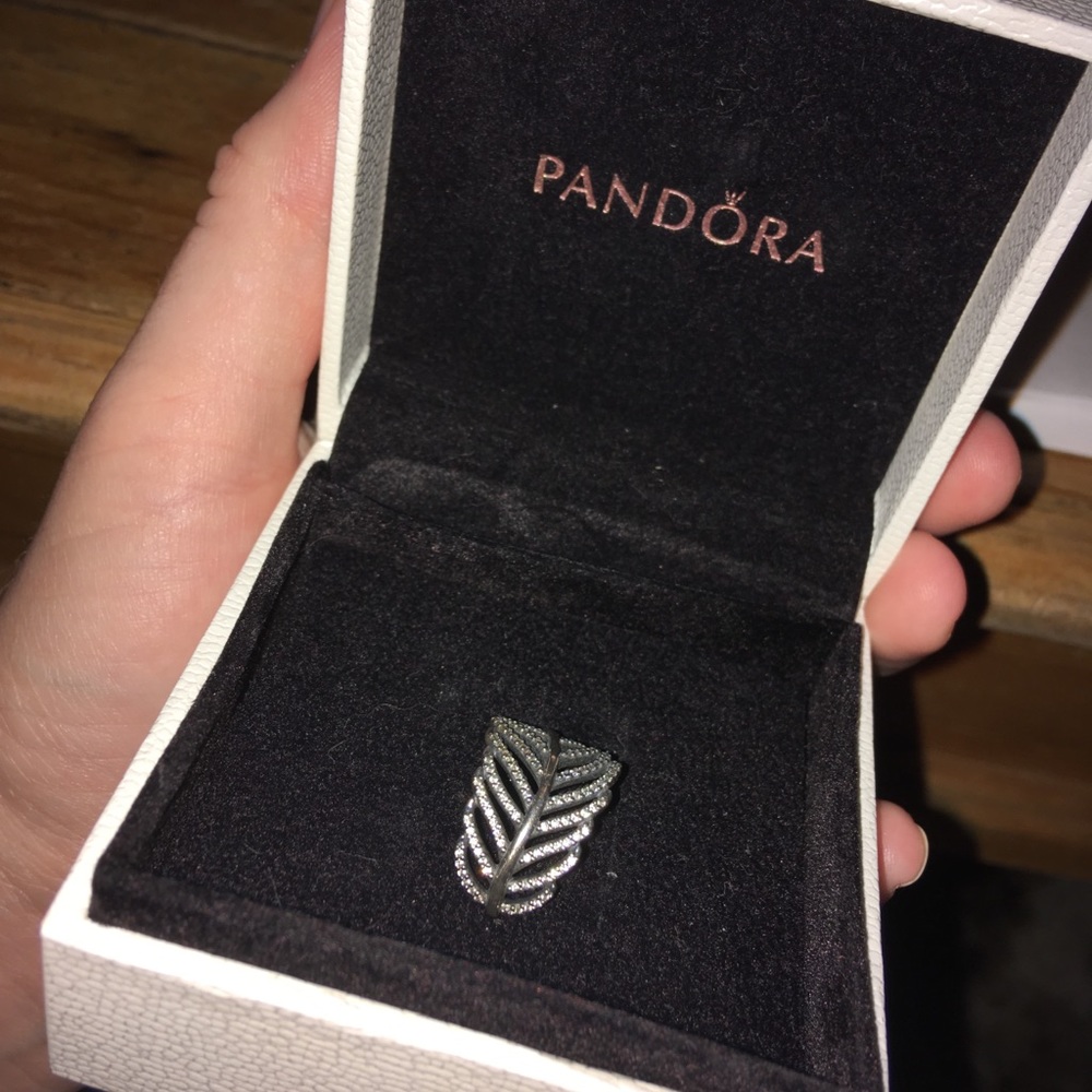 Pandora Light As A Feather Ring, Clear CZ